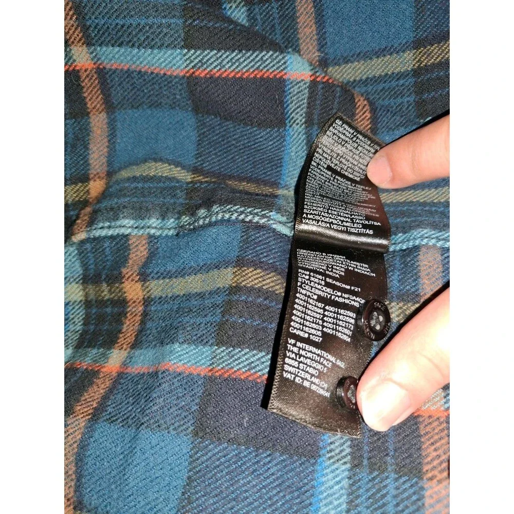 The North Face Men's Medium Blue Plaid Flannel Button Front Shirt Cotton Long...